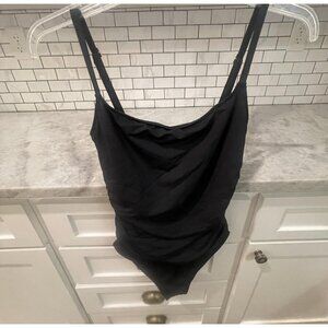 La Blanca Swimsuit Womens 6 Black One Piece Adjustable Ruched Straps Solid